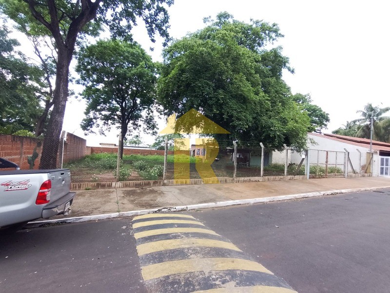 Terreno / Lote / Condomínio  à venda, 885m² — foto 3 de 11