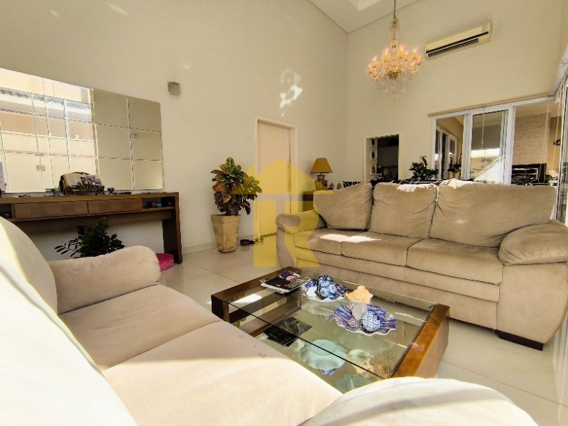 Casa de Condomínio com 3 quartos à venda e aluguel, 215m² — foto 5 de 26