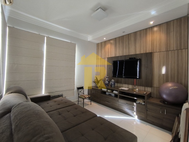 Casa de Condomínio com 3 quartos à venda e aluguel, 215m² — foto 4 de 26