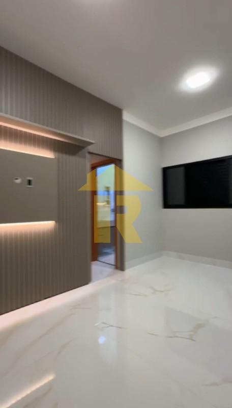 Casa com 3 quartos à venda, 127m² — foto 23 de 28