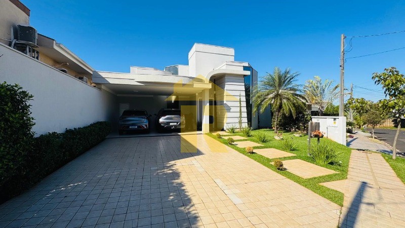 Casa de Condomínio com 3 quartos à venda, 200m² — foto 2 de 28