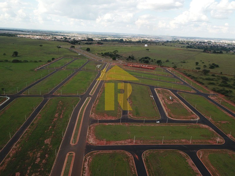 Terreno / Lote / Condomínio  à venda, 200m² — foto 10 de 28