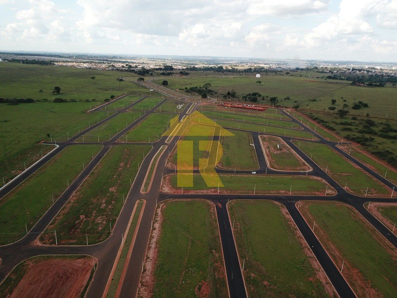 Terreno / Lote / Condomínio  à venda, 200m² — foto 14 de 28
