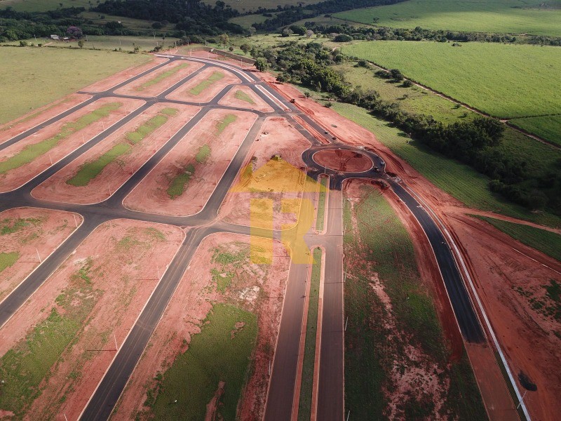 Terreno / Lote / Condomínio  à venda, 200m² — foto 9 de 28