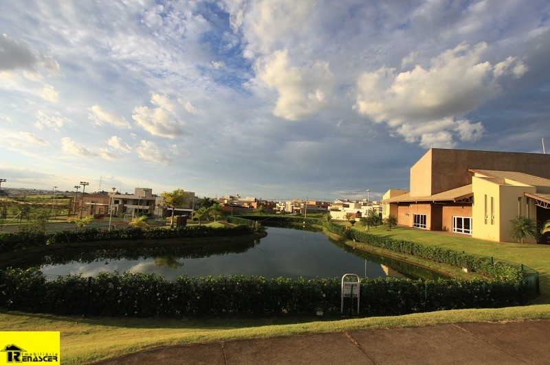 Terreno / Lote / Condomínio  à venda, 408m² — foto 3 de 18