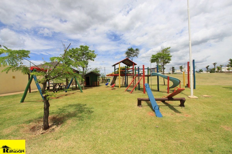 Terreno / Lote / Condomínio  à venda, 408m² — foto 6 de 18