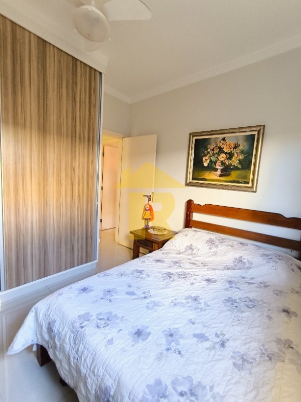 Casa de Condomínio com 3 quartos à venda e aluguel, 215m² — foto 17 de 26