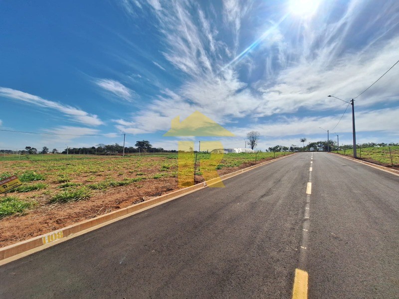 Terreno / Lote / Condomínio  à venda, 200m² — foto 2 de 7