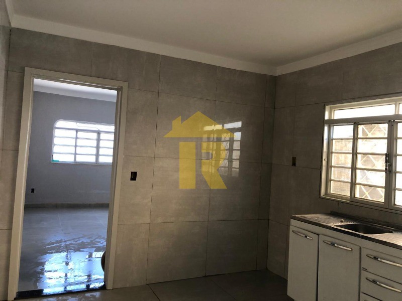 Casa com 2 quartos à venda, 160m² — foto 17 de 27