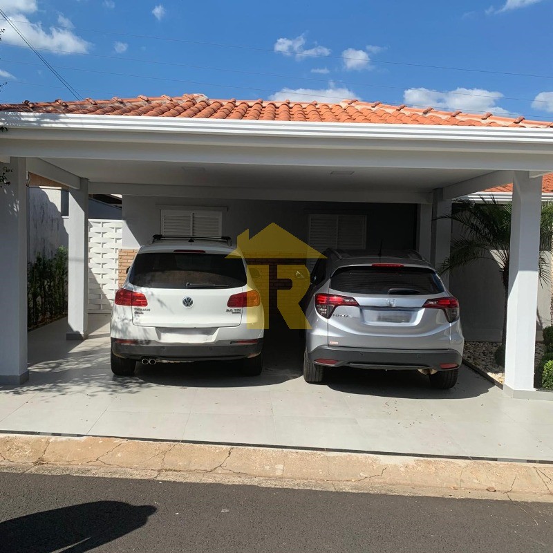 Casa de Condomínio com 3 quartos à venda — foto 1 de 14