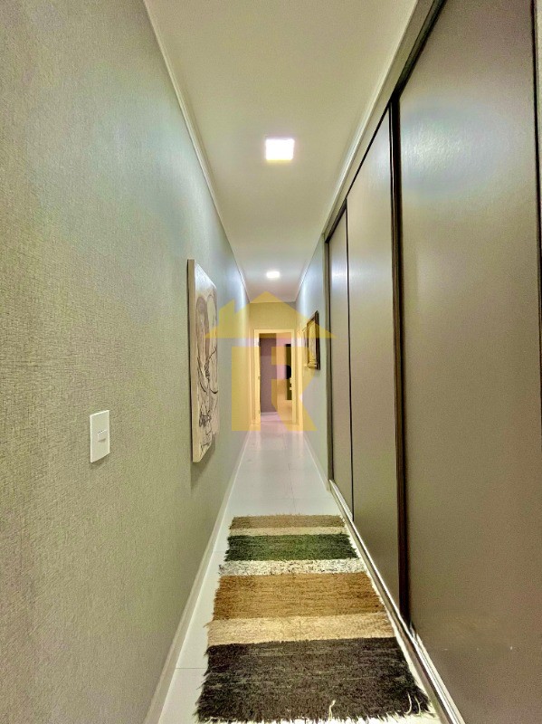Casa de Condomínio com 4 quartos à venda, 260m² — foto 19 de 28