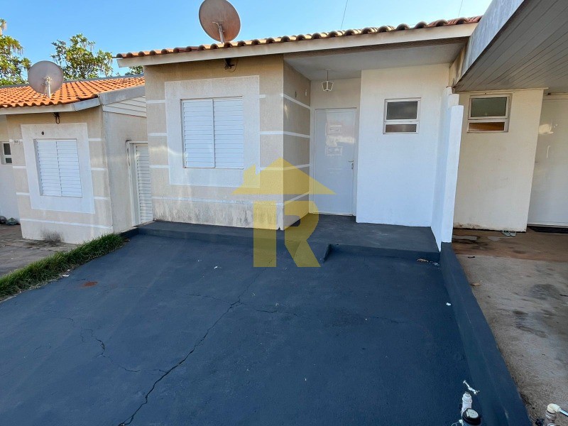 Casa de Condomínio com 2 quartos à venda, 49m² — foto 1 de 14