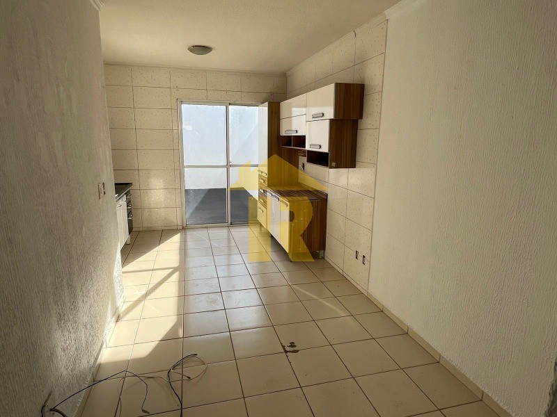 Casa de Condomínio com 2 quartos à venda, 49m² — foto 3 de 14