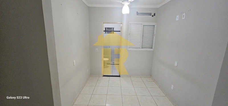 Casa de Condomínio com 3 quartos à venda e aluguel, 120m² — foto 10 de 17