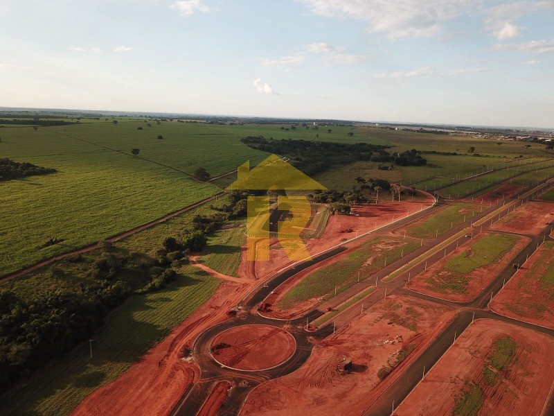 Terreno / Lote / Condomínio  à venda, 200m² — foto 1 de 28