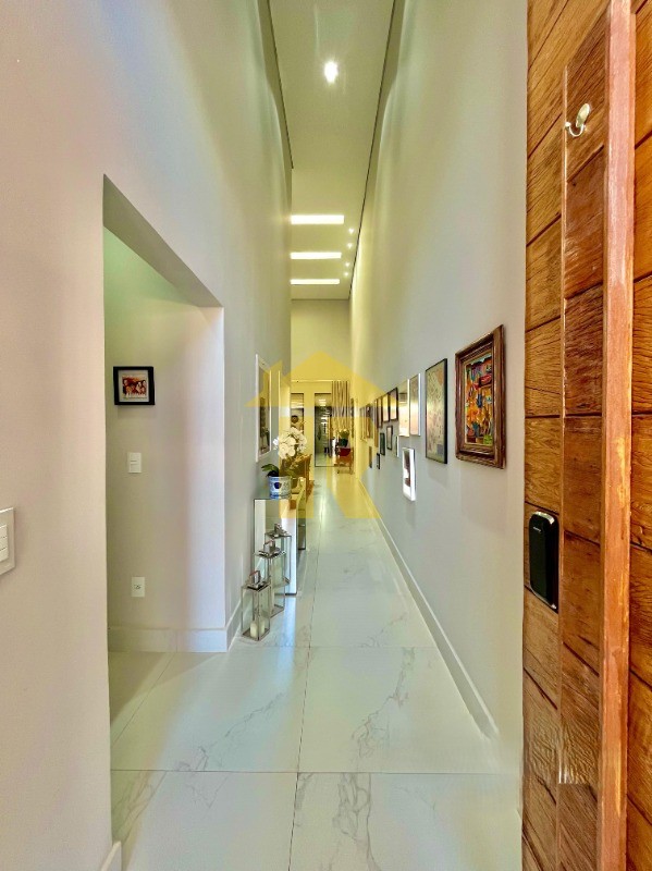 Casa de Condomínio com 4 quartos à venda, 260m² — foto 3 de 28