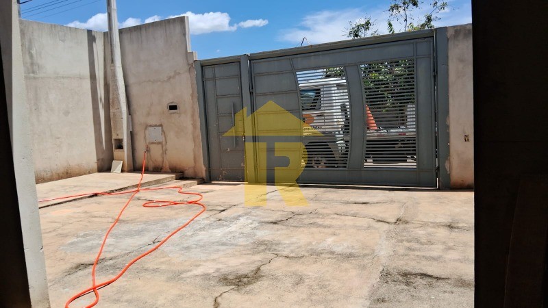 Casa com 3 quartos à venda, 100m² — foto 5 de 16