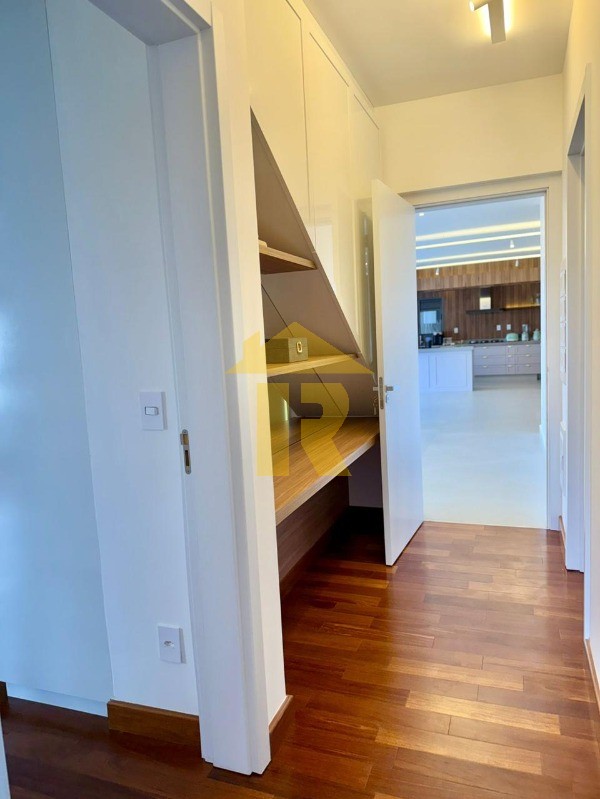 Apartamento com 3 quartos à venda, 198m² — foto 29 de 40