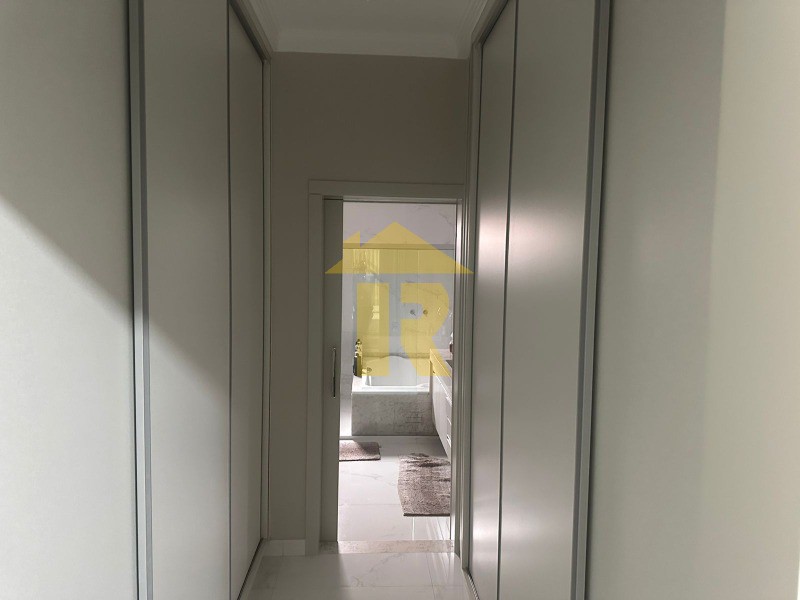 Casa de Condomínio com 3 quartos à venda, 250m² — foto 13 de 16