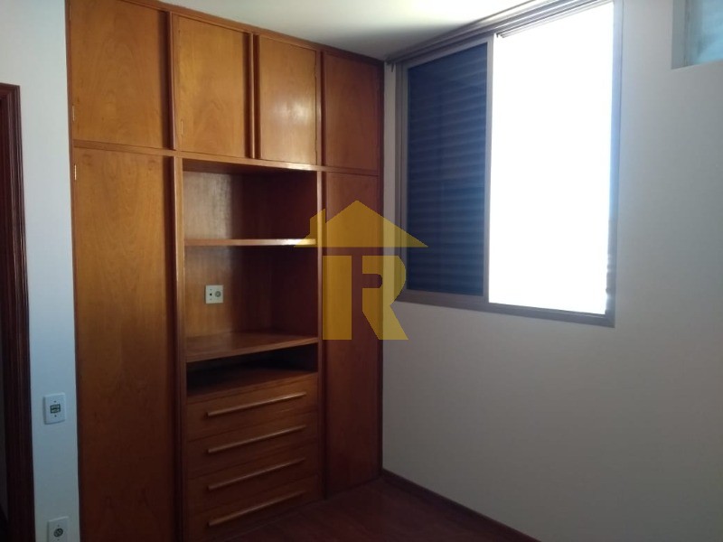 Apartamento com 3 quartos à venda, 190m² — foto 21 de 26