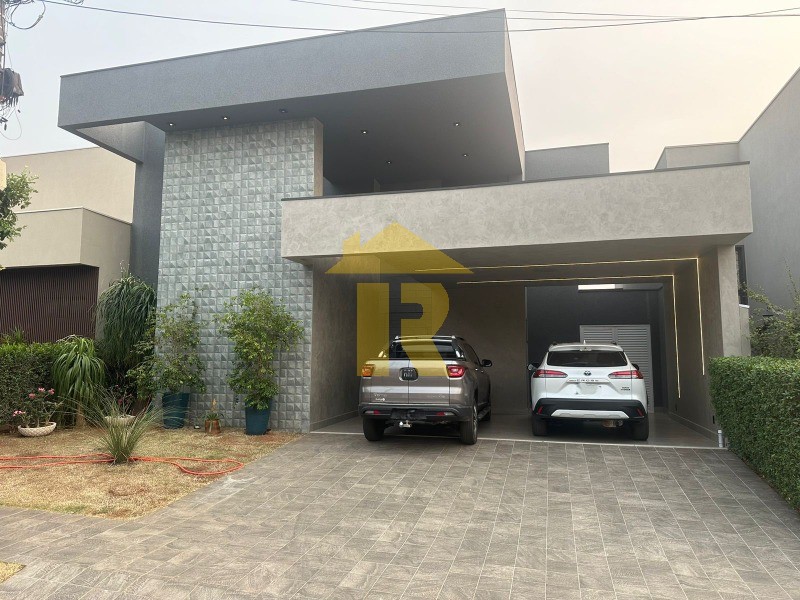 Casa de Condomínio com 3 quartos à venda, 250m² — foto 1 de 16