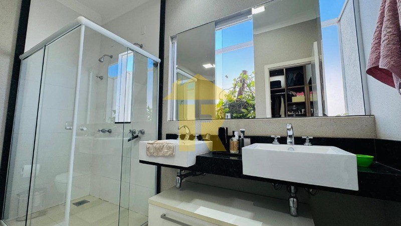 Casa de Condomínio com 3 quartos à venda, 200m² — foto 27 de 28