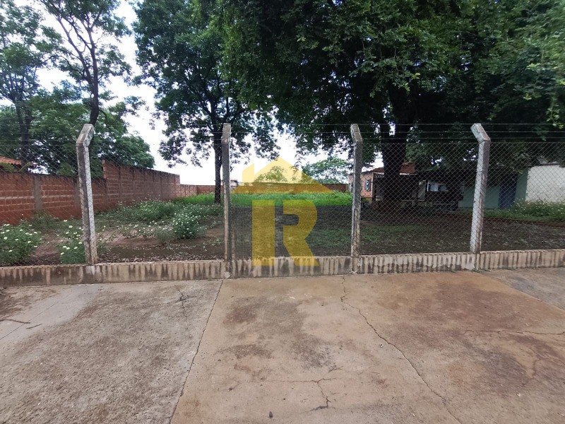Terreno / Lote / Condomínio  à venda, 885m² — foto 1 de 11