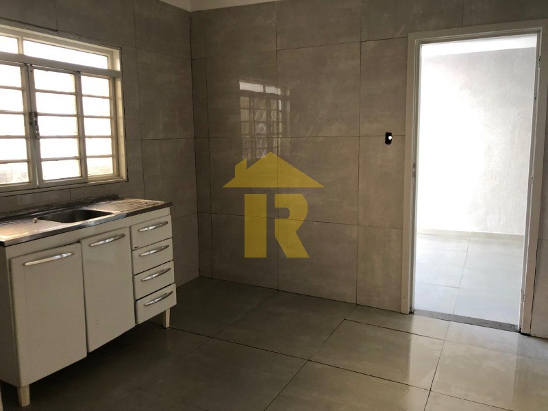 Casa com 2 quartos à venda, 160m² — foto 18 de 27