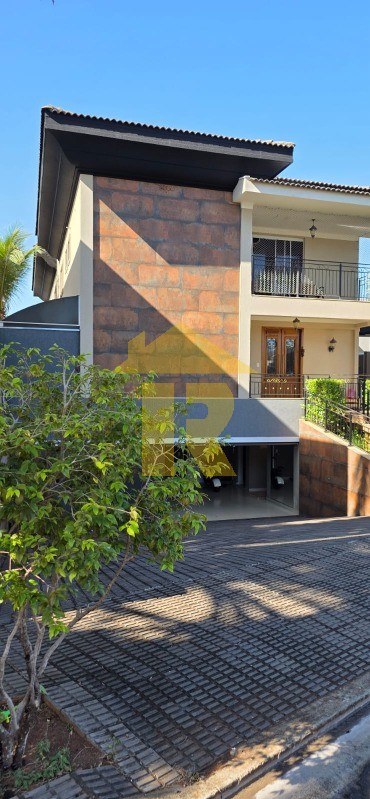Casa de Condomínio com 4 quartos à venda, 438m² — foto 4 de 50