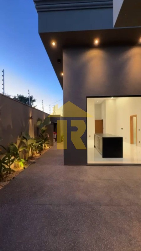 Casa com 3 quartos à venda, 127m² — foto 18 de 28