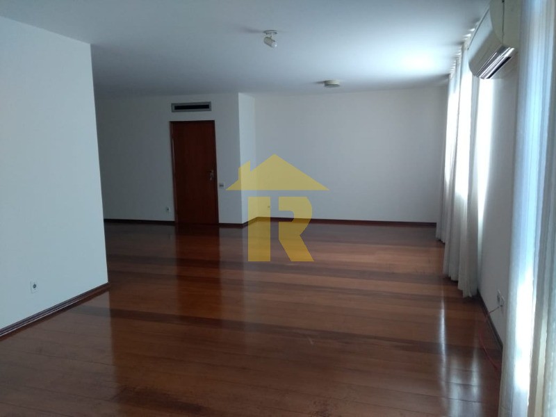 Apartamento com 3 quartos à venda, 190m² — foto 3 de 26