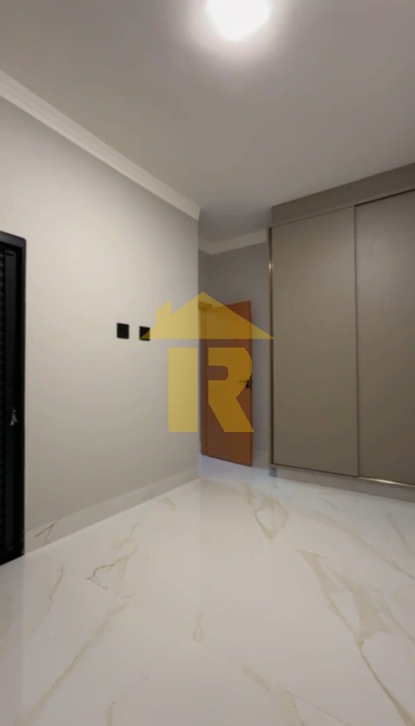 Casa com 3 quartos à venda, 127m² — foto 22 de 28
