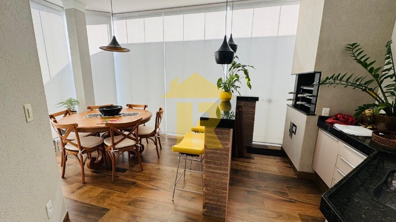 Casa de Condomínio com 3 quartos à venda, 200m² — foto 11 de 28