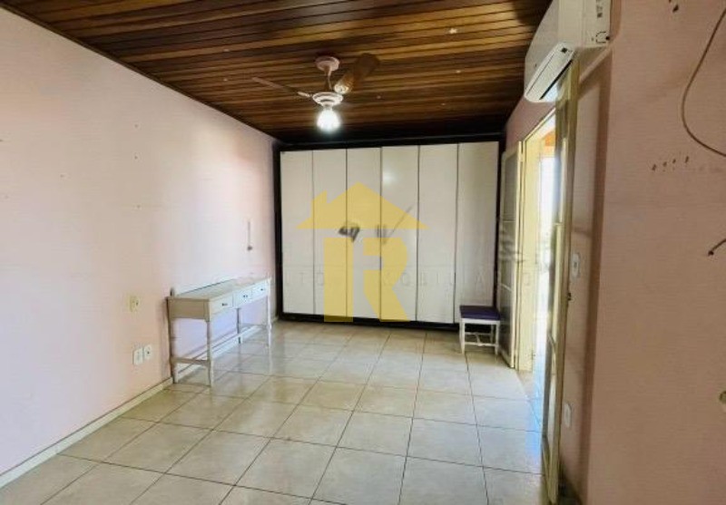 Casa com 3 quartos à venda, 217m² — foto 14 de 26