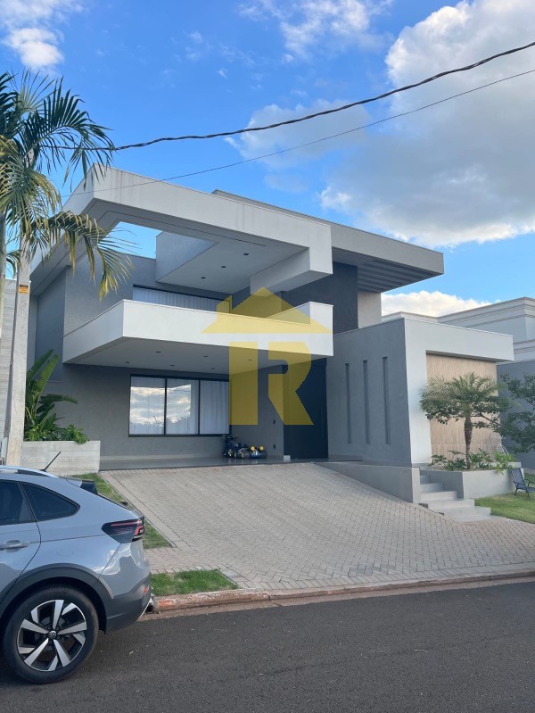 Casa de Condomínio com 3 quartos à venda, 250m² — foto 2 de 20
