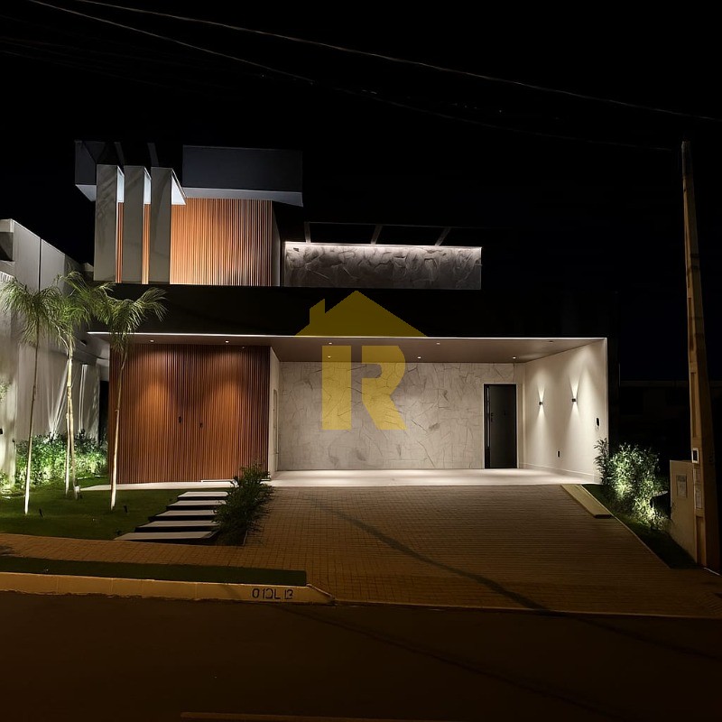 Casa de Condomínio com 4 quartos à venda, 240m² — foto 2 de 25