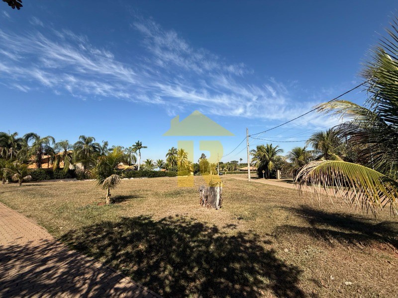 Terreno / Lote / Condomínio  à venda, 1600m² — foto 16 de 32