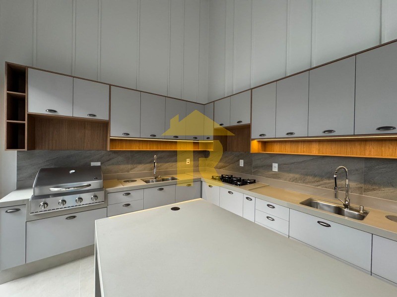 Casa de Condomínio com 4 quartos à venda, 240m² — foto 8 de 25