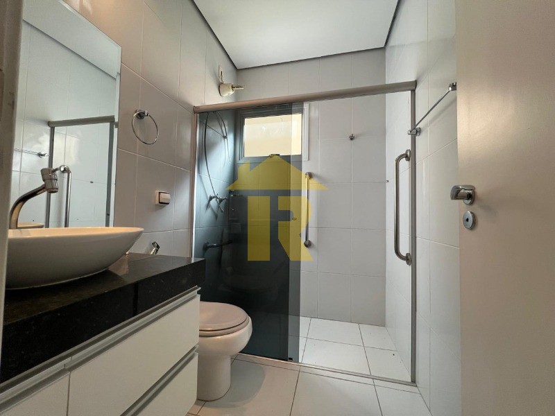 Casa de Condomínio com 4 quartos à venda e aluguel, 223m² — foto 26 de 29