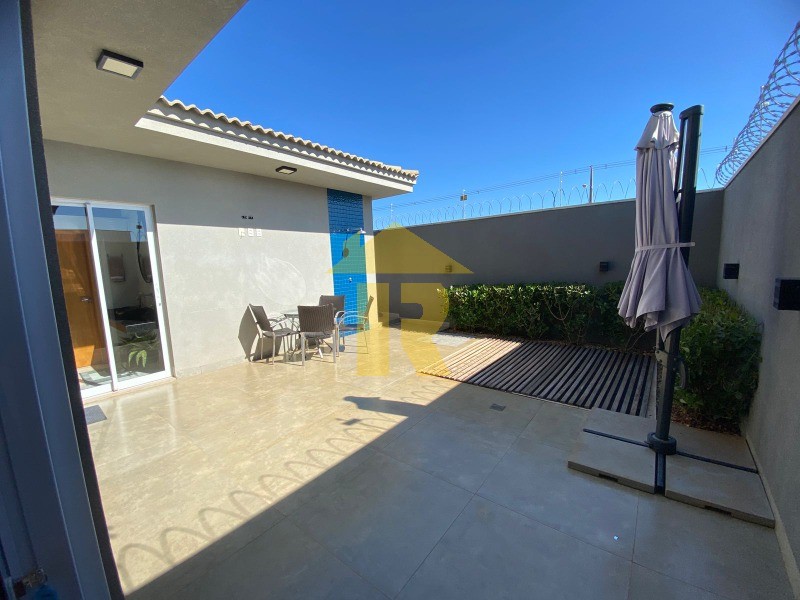 Casa com 3 quartos à venda, 186m² — foto 12 de 27