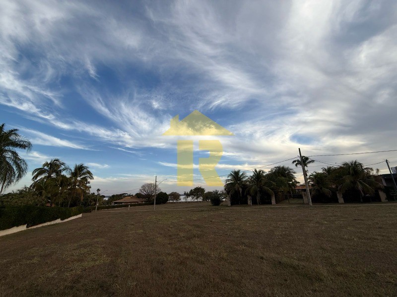 Terreno / Lote / Condomínio  à venda, 1600m² — foto 13 de 32