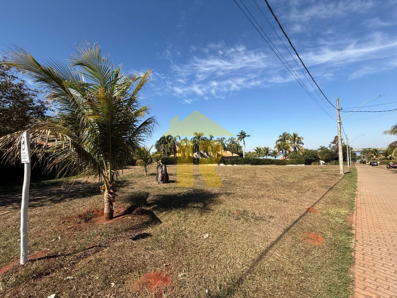 Terreno / Lote / Condomínio  à venda, 1600m² — foto 8 de 32