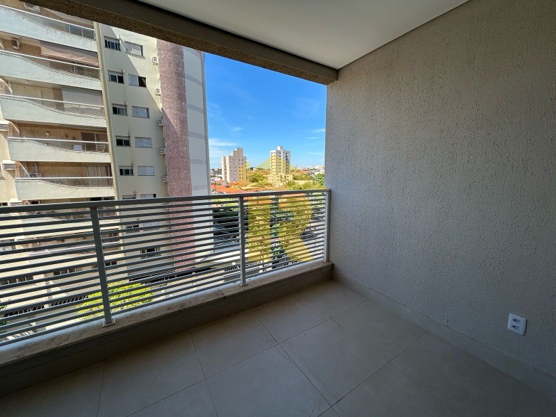 Apartamento com 3 quartos à venda, 81m² — foto 3 de 20