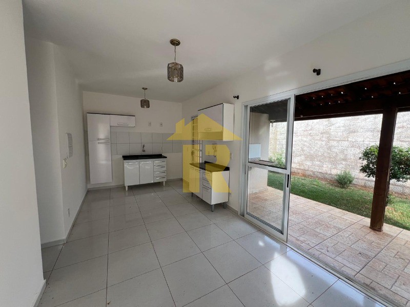 Casa de Condomínio com 3 quartos à venda, 90m² — foto 1 de 20