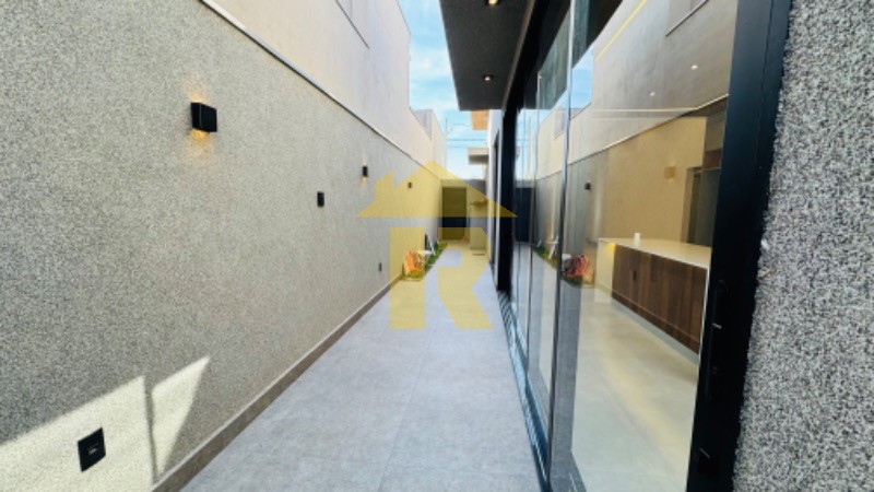 Casa de Condomínio com 3 quartos à venda, 170m² — foto 13 de 32