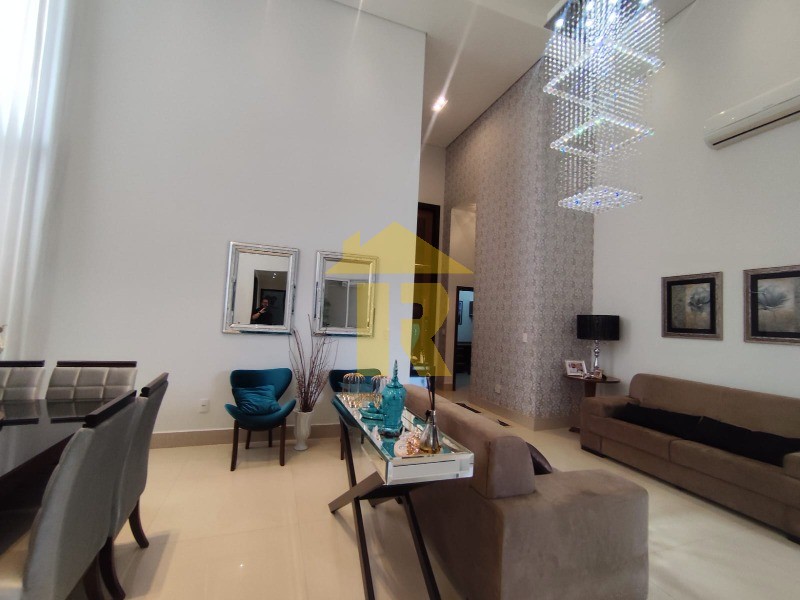 Casa de Condomínio com 3 quartos à venda, 269m² — foto 9 de 29