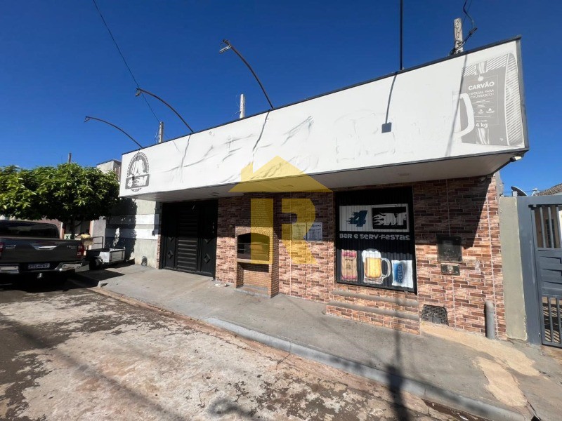 Casa com 2 quartos à venda, 80m² — foto 2 de 23