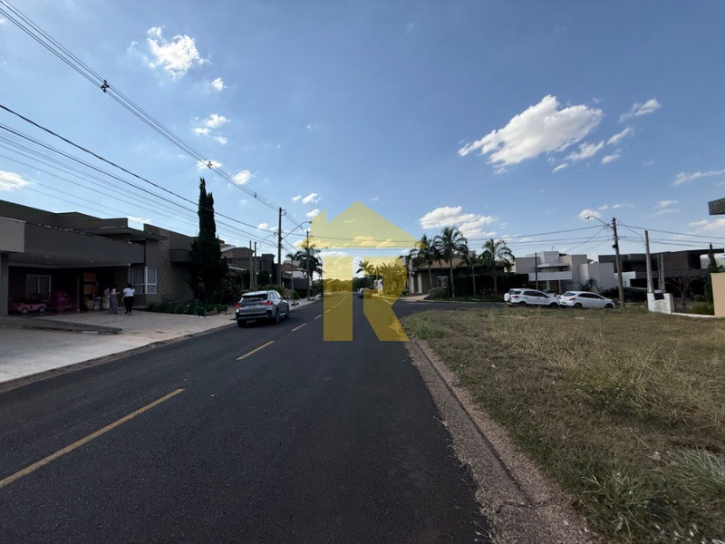 Terreno / Lote / Condomínio  à venda, 408m² — foto 11 de 18