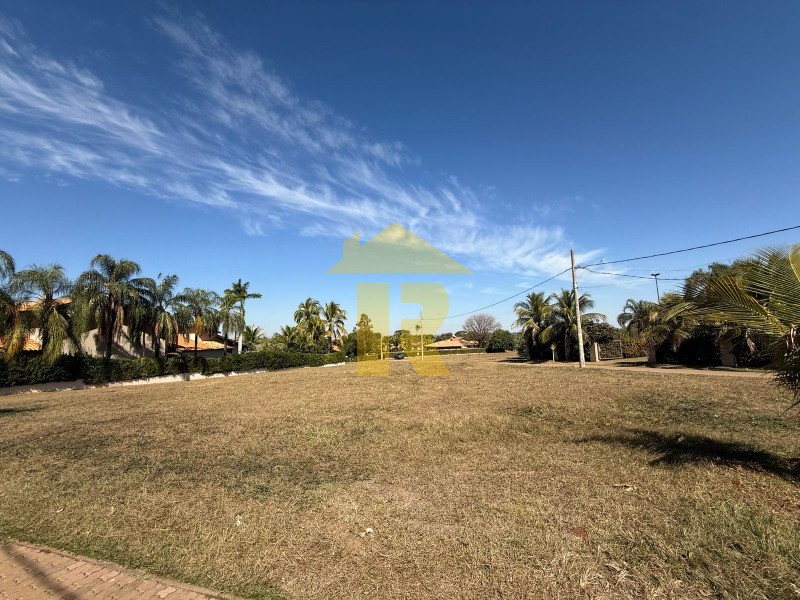 Terreno / Lote / Condomínio  à venda, 1600m² — foto 15 de 32