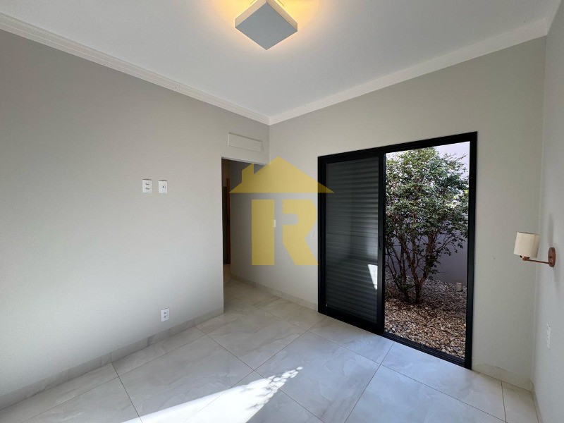 Casa de Condomínio com 3 quartos à venda, 160m² — foto 15 de 23
